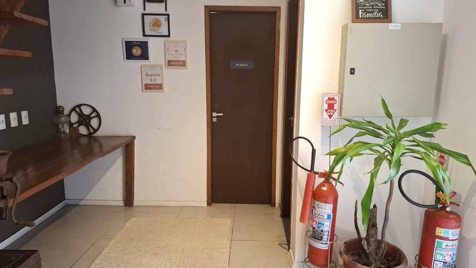 Pousada Fullano _ Entre Copacabana E Ipanema - Suites Privativas Confortaveis! Rio de Janeiro Eksteriør billede